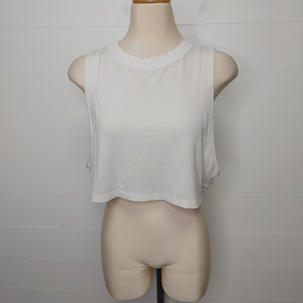 Lululemon All Yours white crop tank top S/M